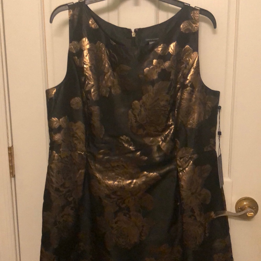 Evening wear dress